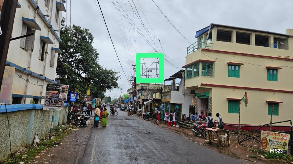 20×20 hoarding at Pirakata